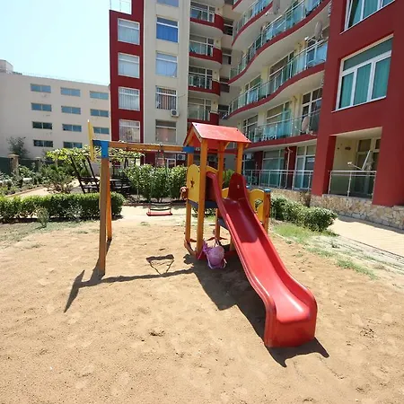 Menada Global Ville Sunny Beach